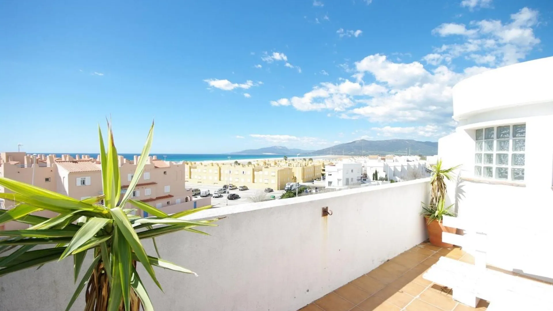 Livingtarifa Atico Altarik contacts
