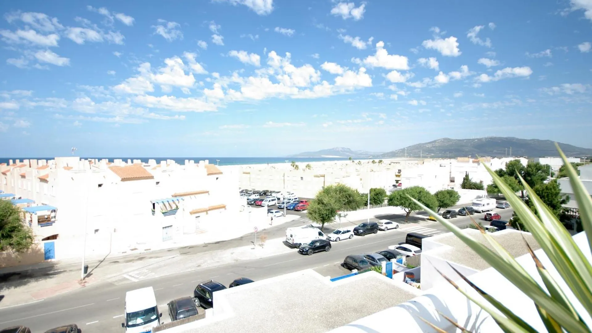 Livingtarifa Atico Altarik Apartment
